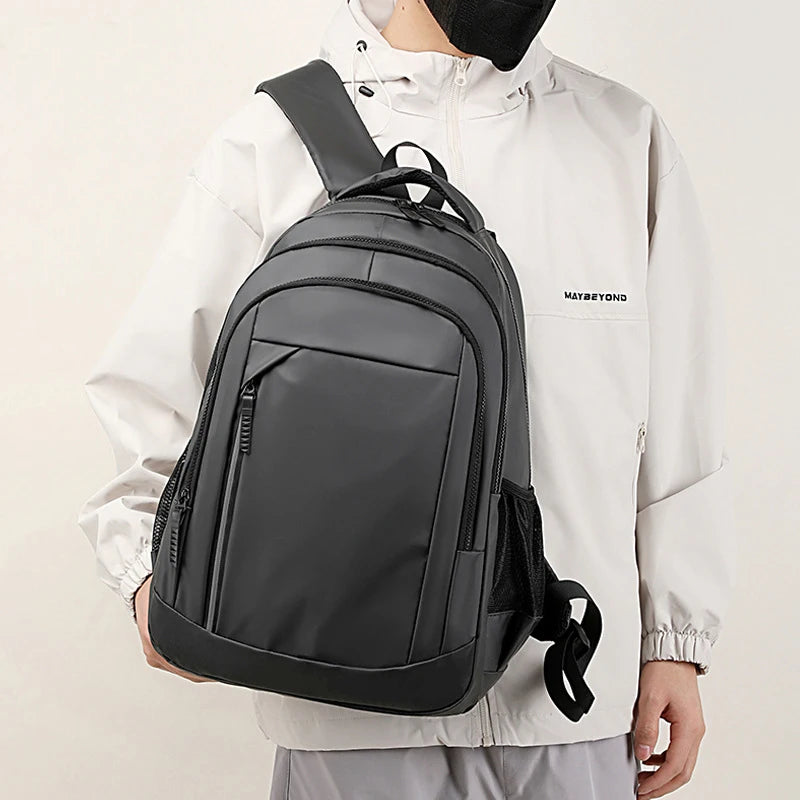 Auxxilus lightweight backpack