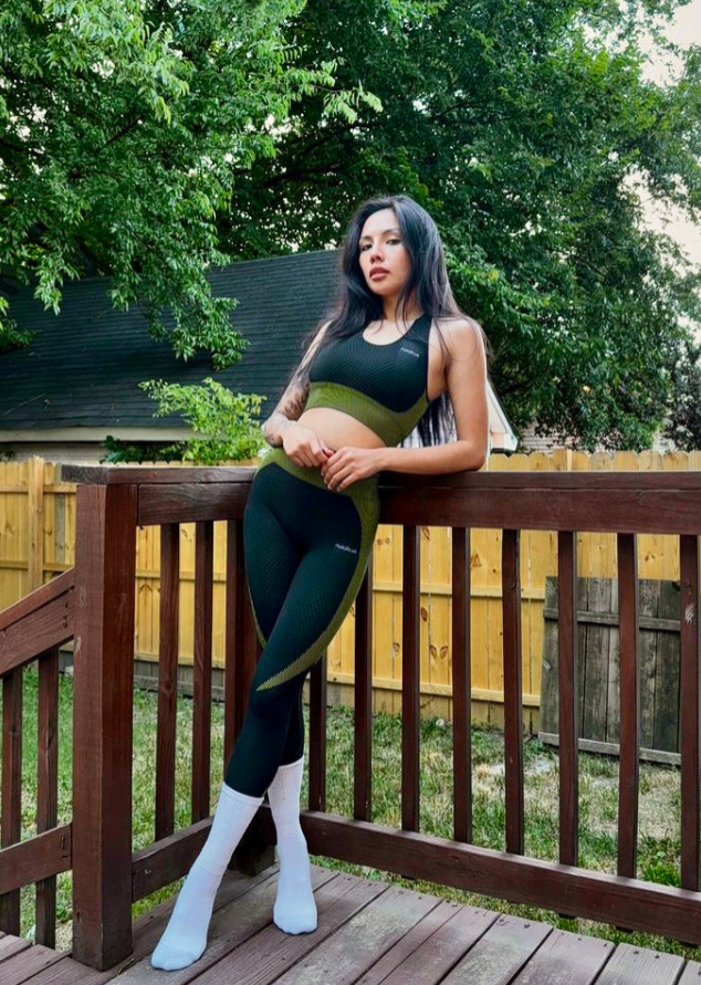 Women's fitness training set