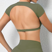 Backless crop top workout top