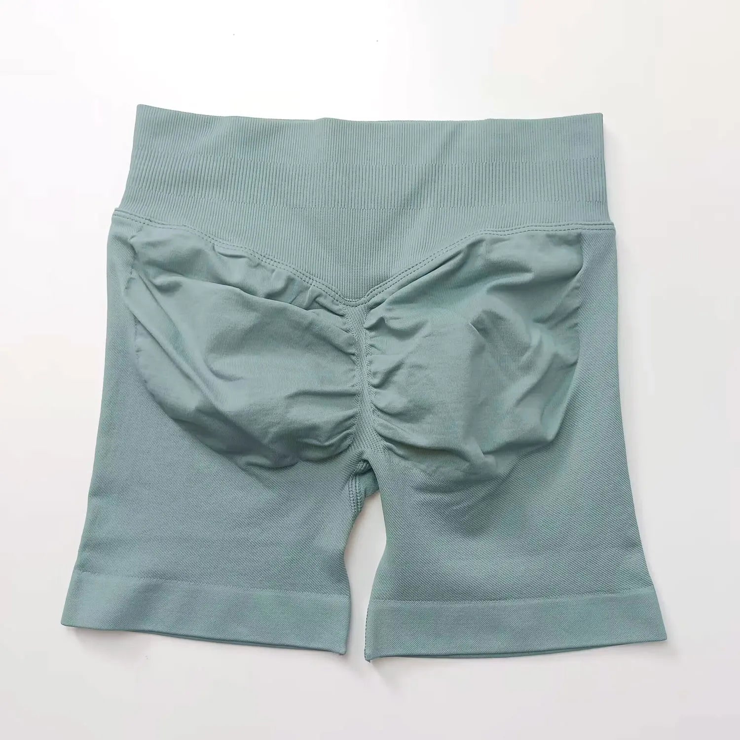Women's low ribbed gym shorts