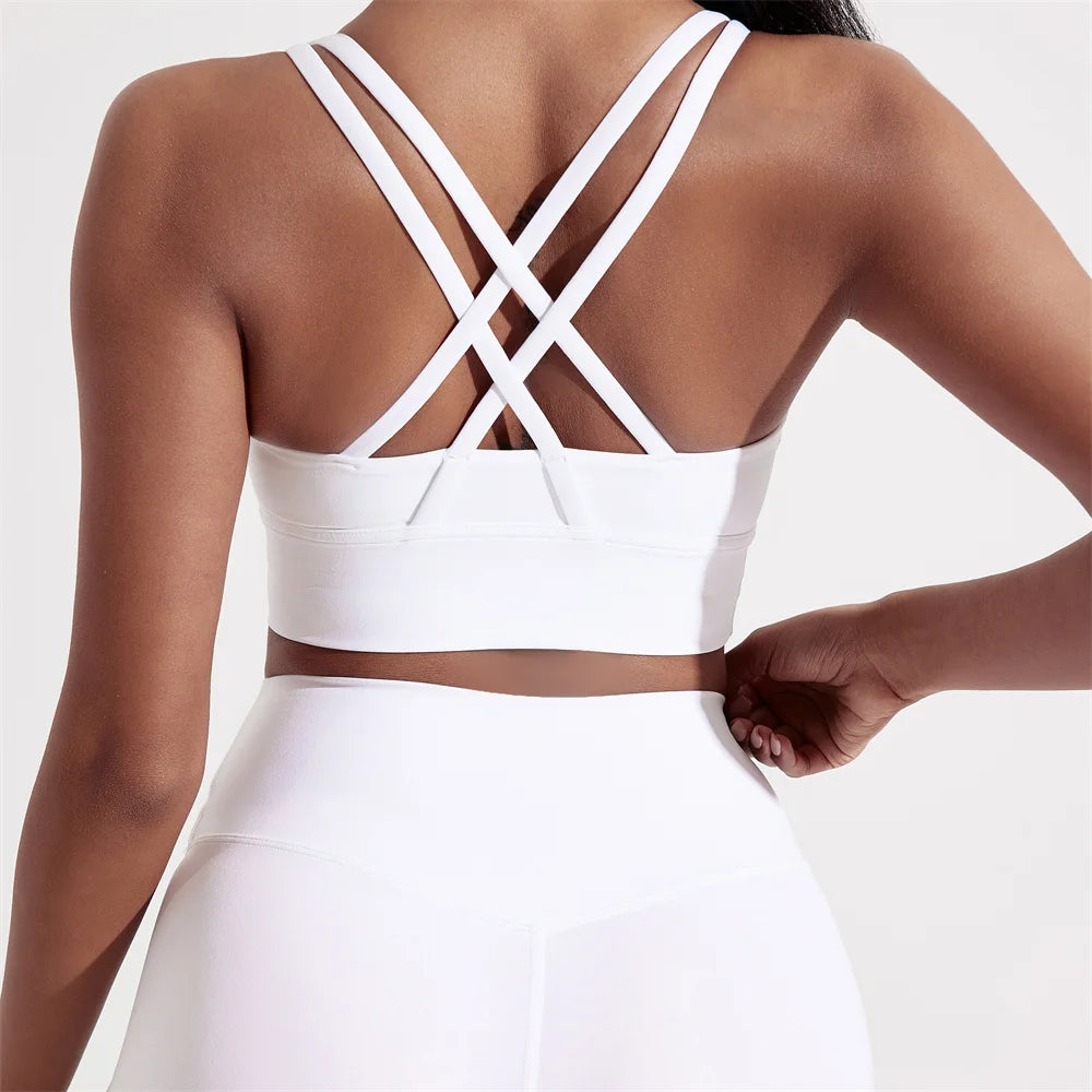 Women's solid color cross back sports bra