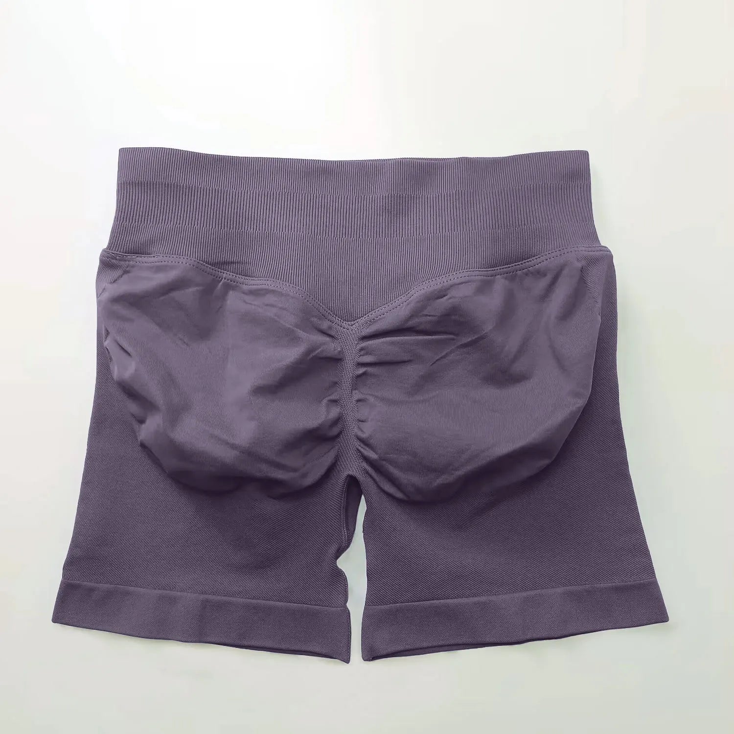 Women's low ribbed gym shorts
