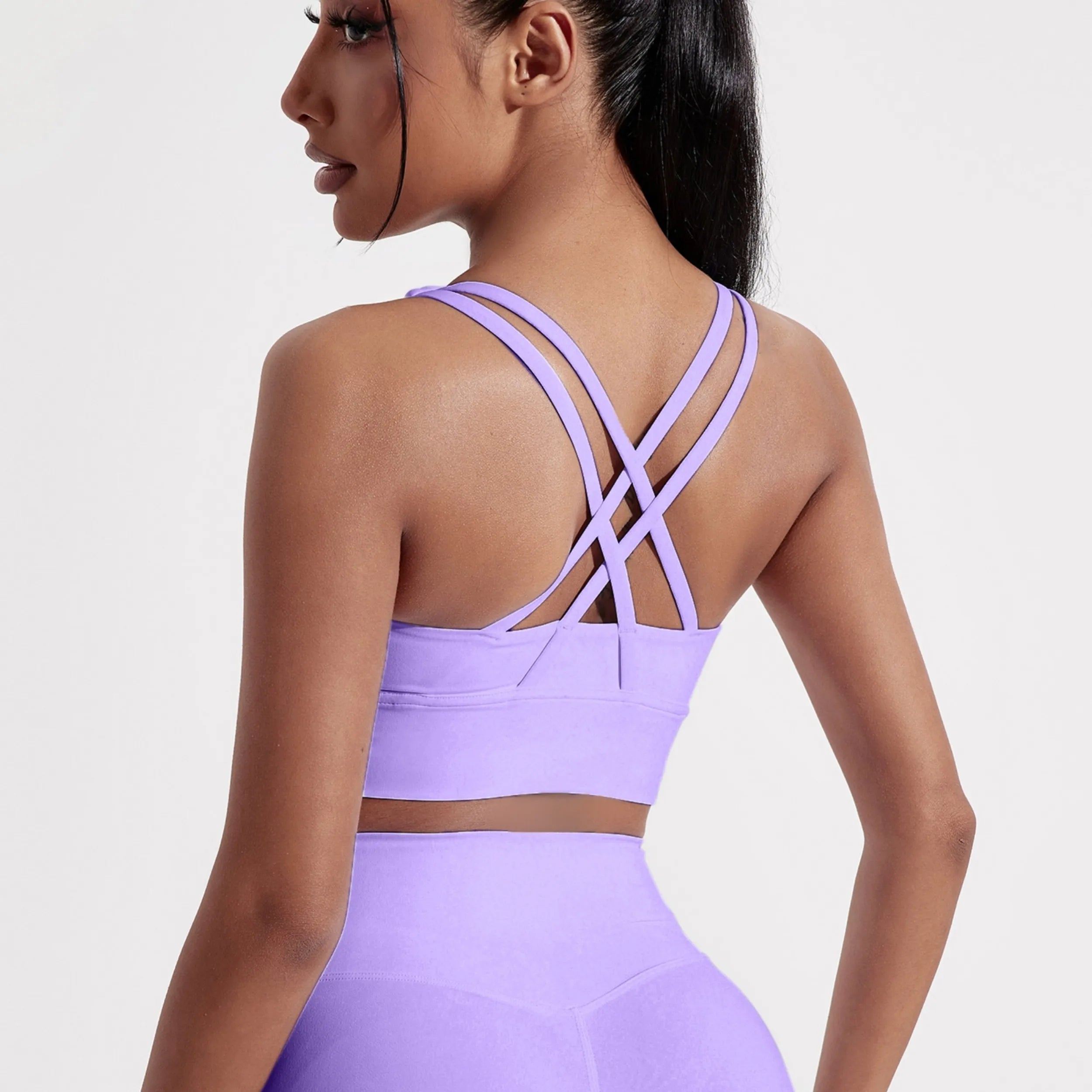 Women's solid color cross back sports bra