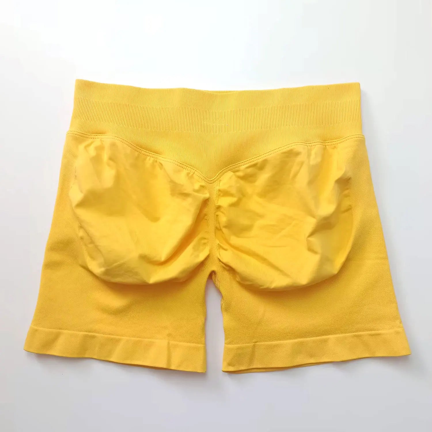Women's low ribbed gym shorts