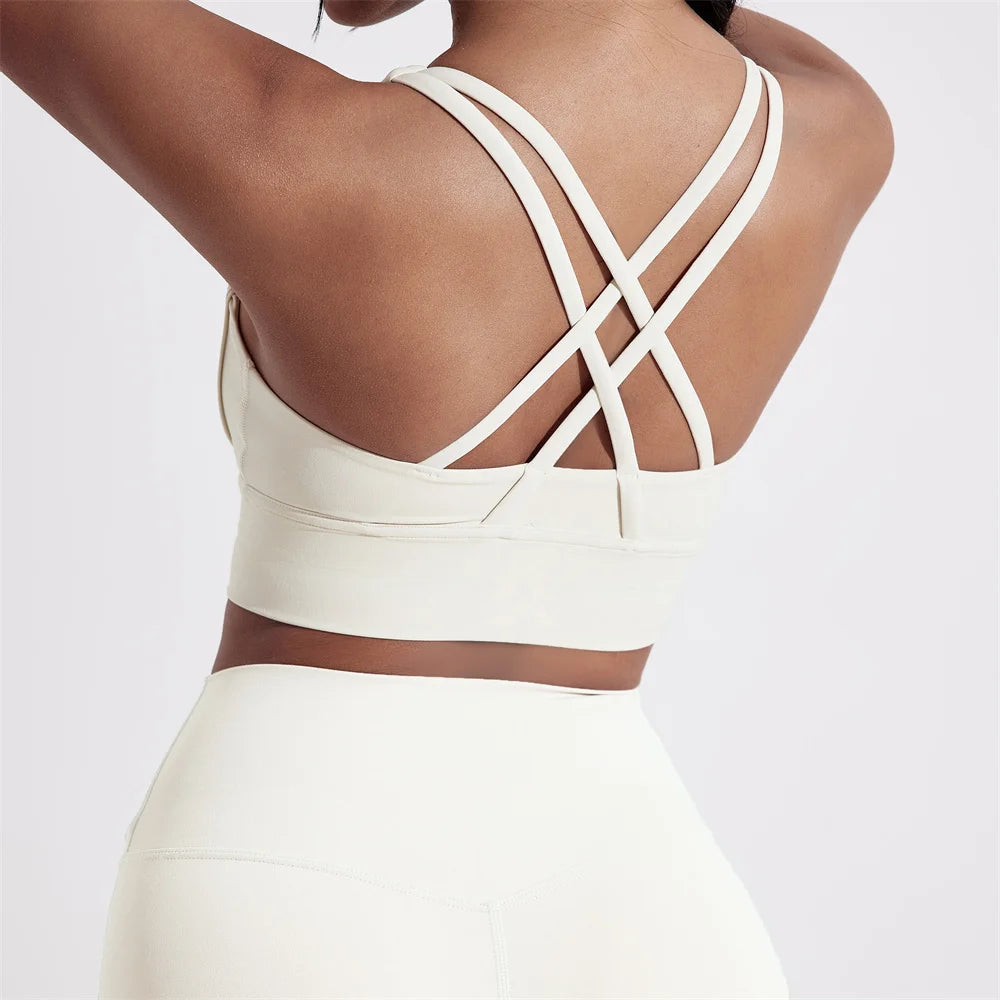 Women's solid color cross back sports bra