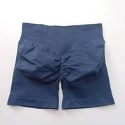 Women's low ribbed gym shorts